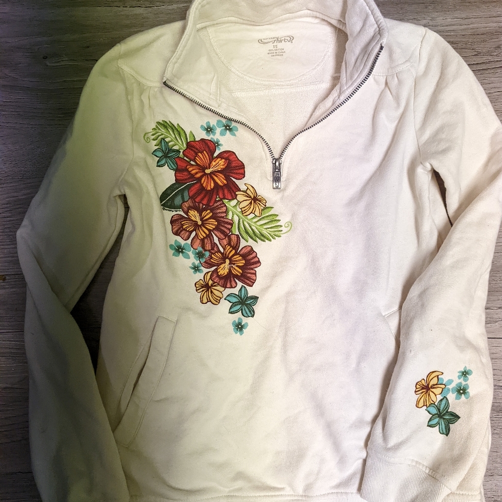 New, no tags, 1/4 zip crew sweatshirt from Crazy Shirts, bought in Hawaii